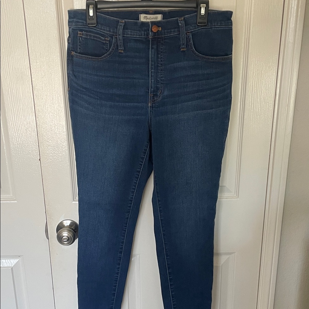 Madewell Roadtripper Skinny Jeans in Deep Blue Wash